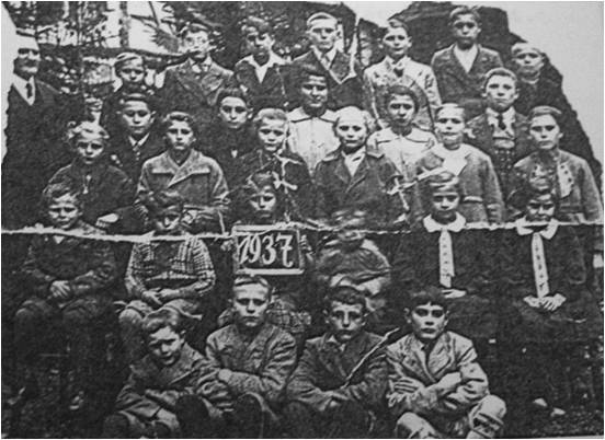 Photo de classe 1937